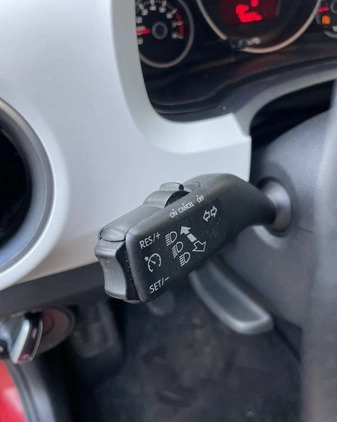 Seat Mii cena 29000 przebieg: 67250, rok produkcji 2017 z Leszno małe 106